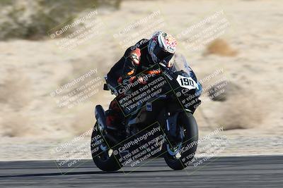 media/Dec-07-2025-CVMA (Sun) [[3e7d2de5dc]]/Race 8-Middleweight Shootout/